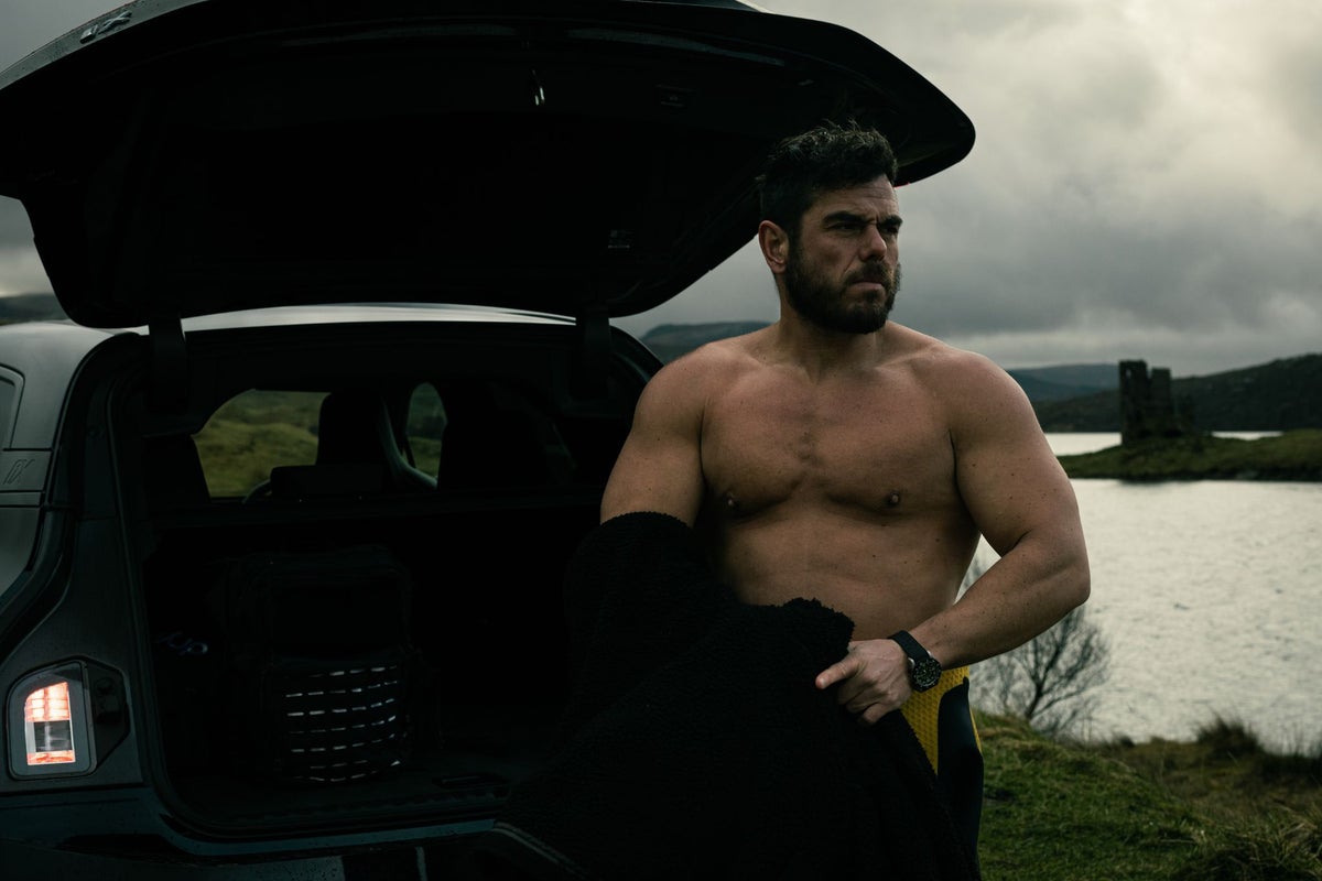 I tried a two-move bodyweight workout from endurance swimmer Ross Edgley, and it was surprisingly fun – UK Times I tried a two-move bodyweight workout from endurance swimmer Ross Edgley, and it was surprisingly fun – UK Times