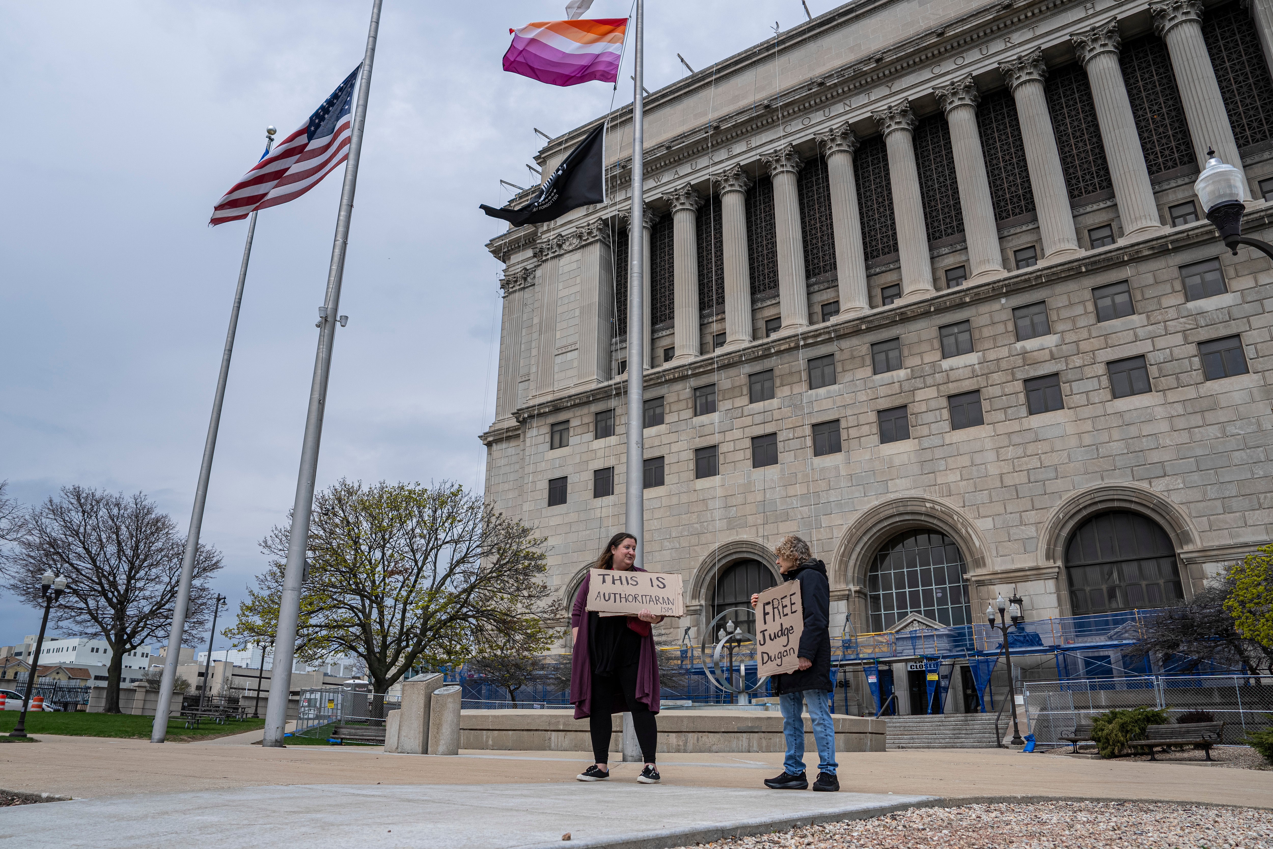 Immigraton Courthouse Arrests