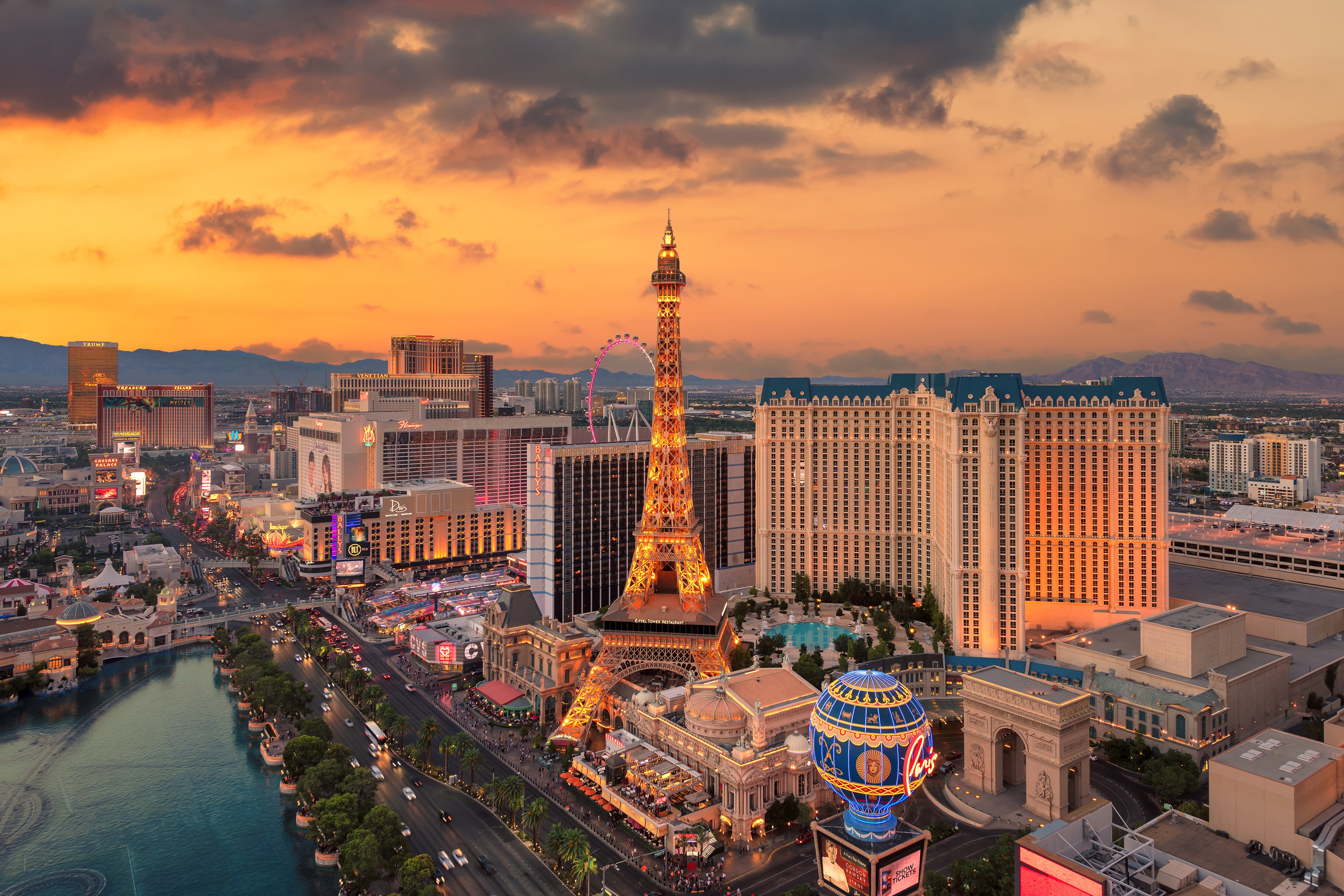 Sunset on Las Vegas Boulevard? Prices are dropping as tourists stay away