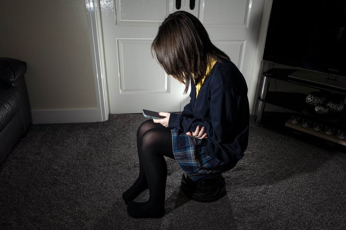 Generation will be lost to poor mental health without safeguards on tech – Cass