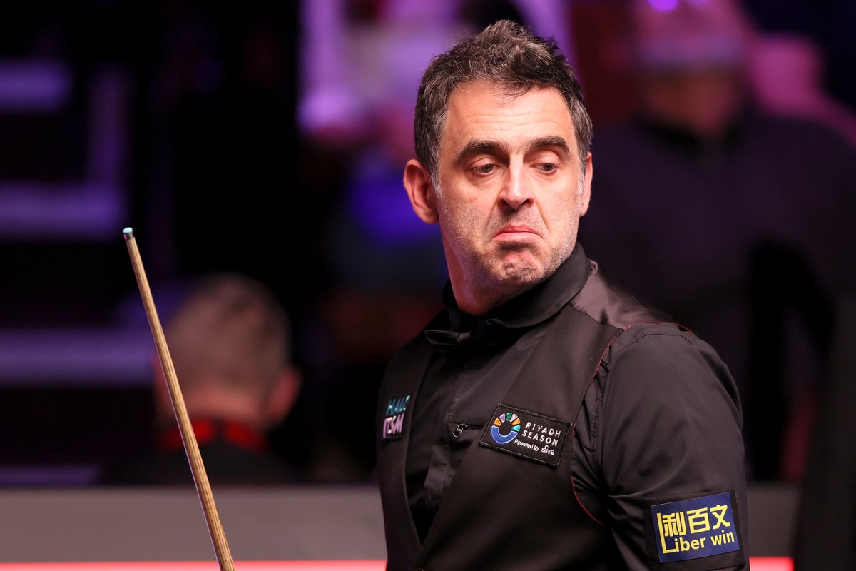 Ronnie O’Sullivan v Zhao Xintong LIVE: Tight battle continues in World Snooker Championship semi-final Ronnie O’Sullivan v Zhao Xintong LIVE: Tight battle continues in World Snooker Championship semi-final