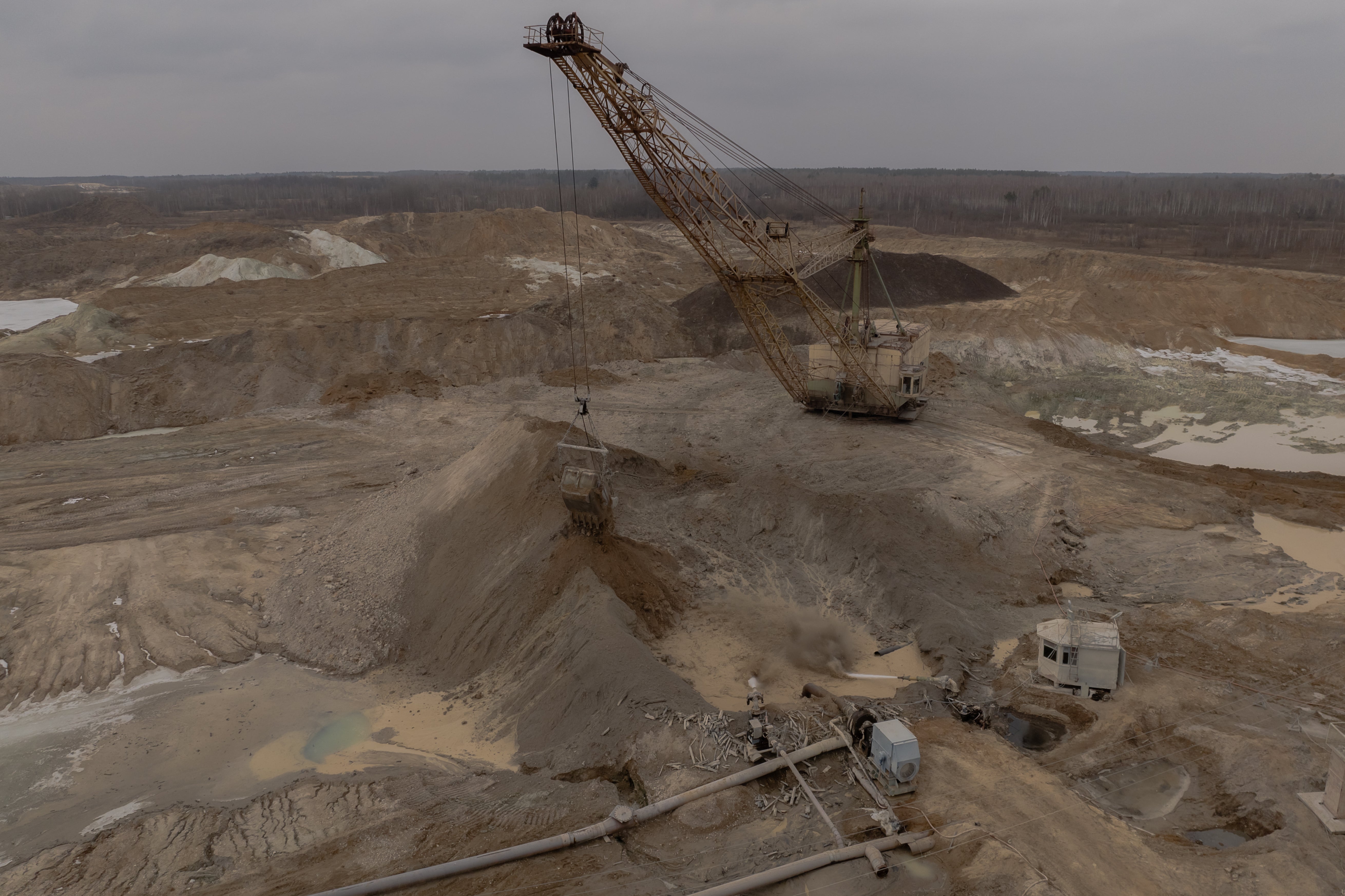 The minerals deal has been agreed between the US and Ukraine