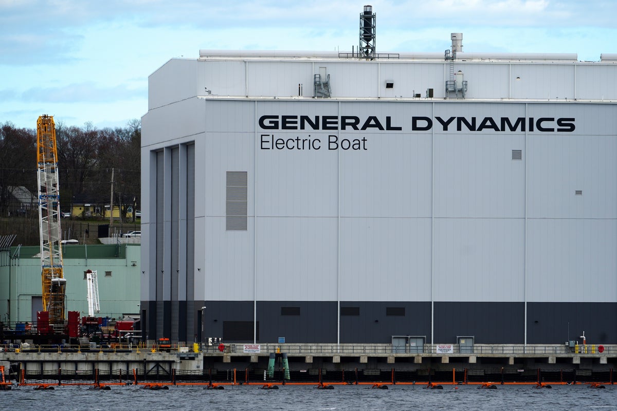 Submarine designers in Connecticut say they'll strike on May 18 if contract deal isn't reached