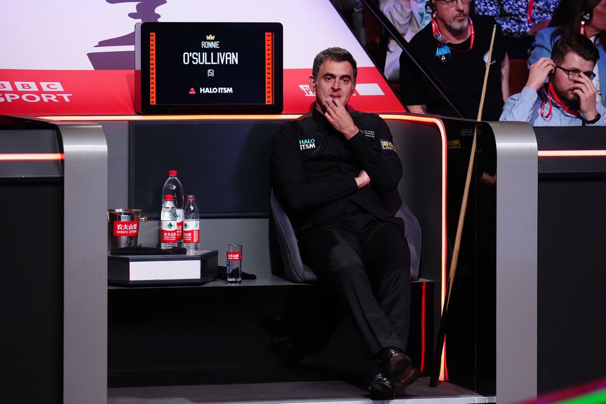 Ronnie O’Sullivan planning to leave UK for Middle East as he ponders his future