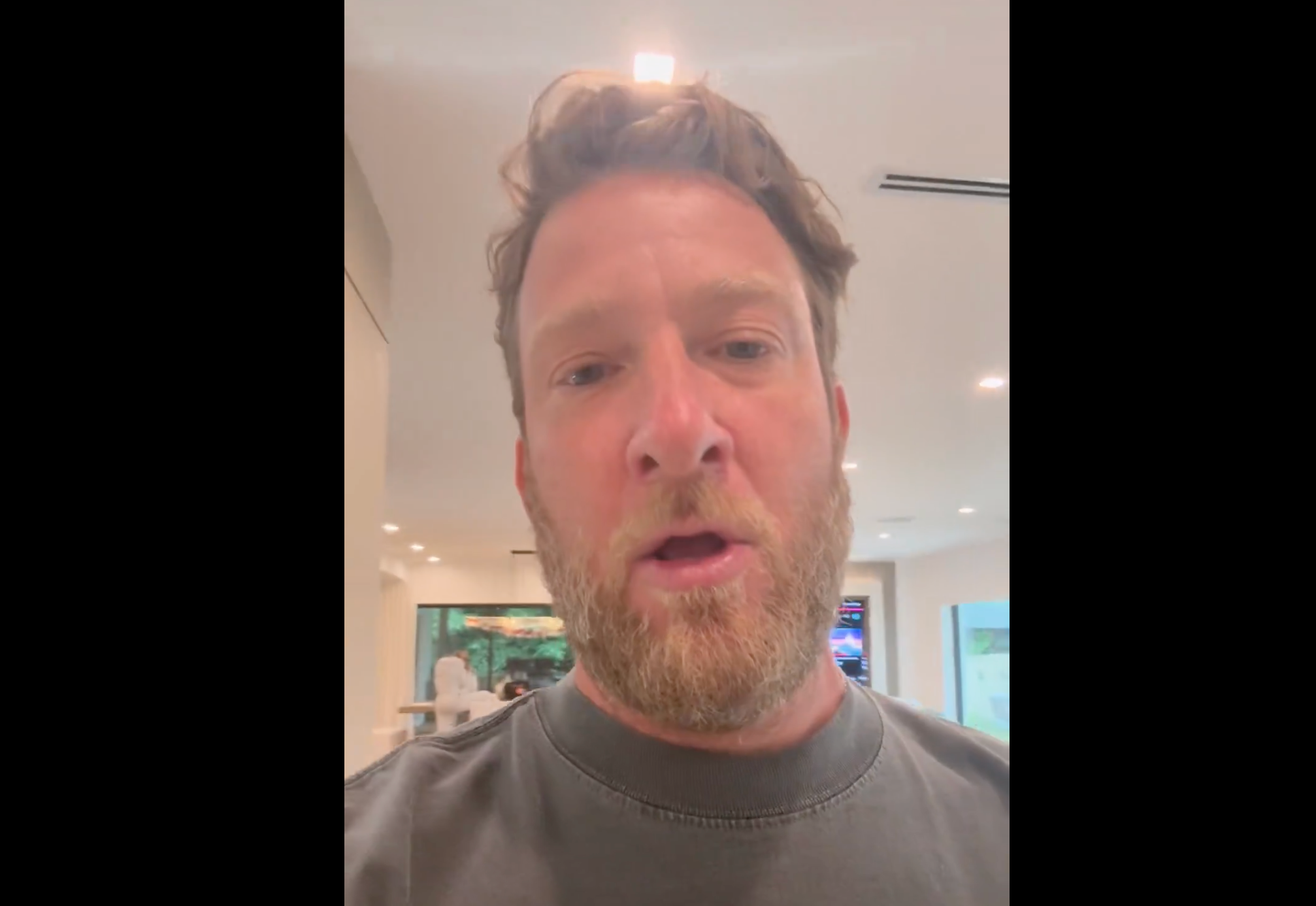 Portnoy posted two videos to X in which he described the incident and said he was 'hunting down' those responsible. He later confirmed he had spoken to all those involved and had reached a 'fair' solution