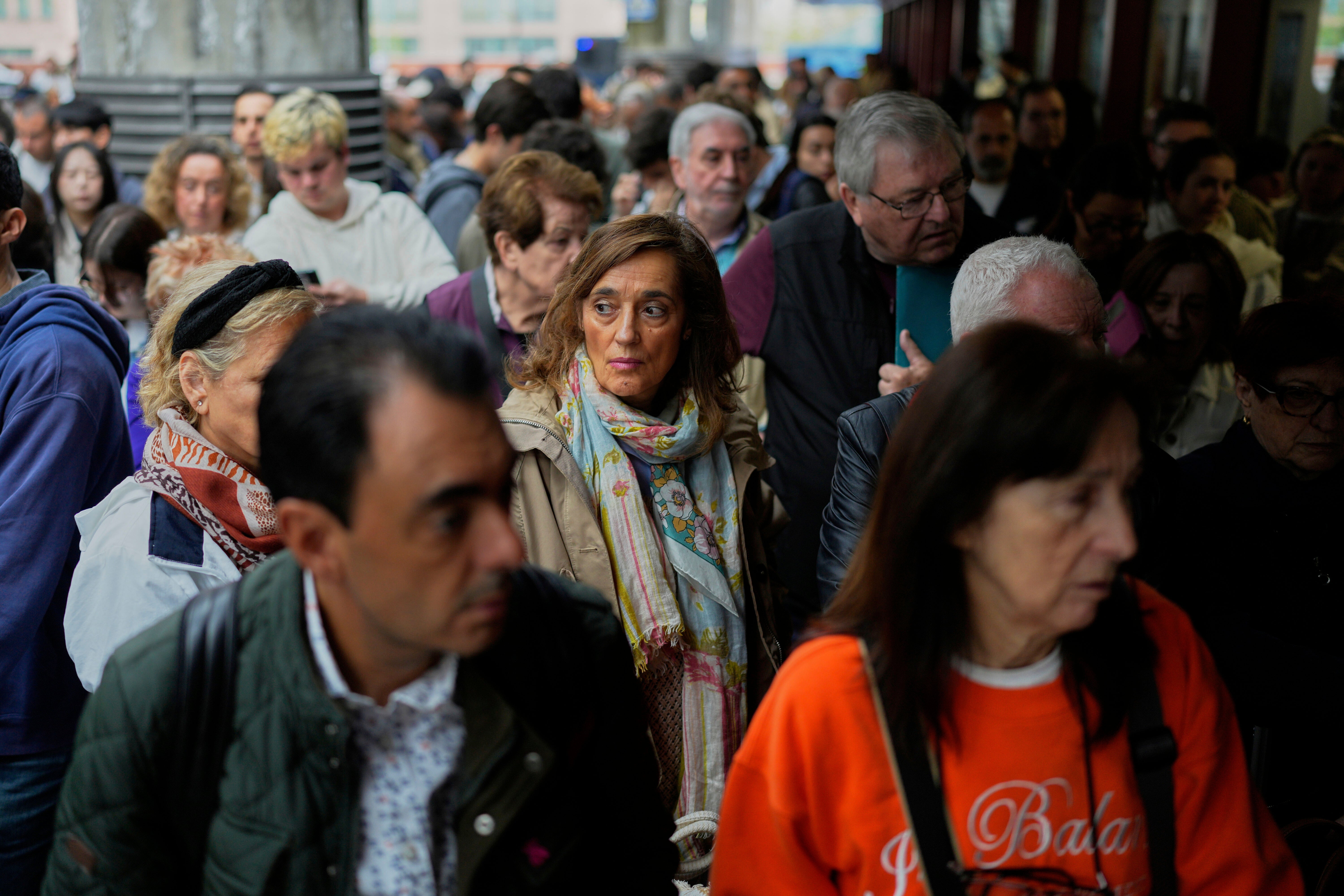 ESPAÑA-TRNES-CABLE ROBADO