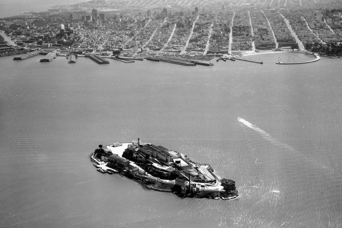 PHOTO COLLECTION: Alcatraz prison photos from the archive