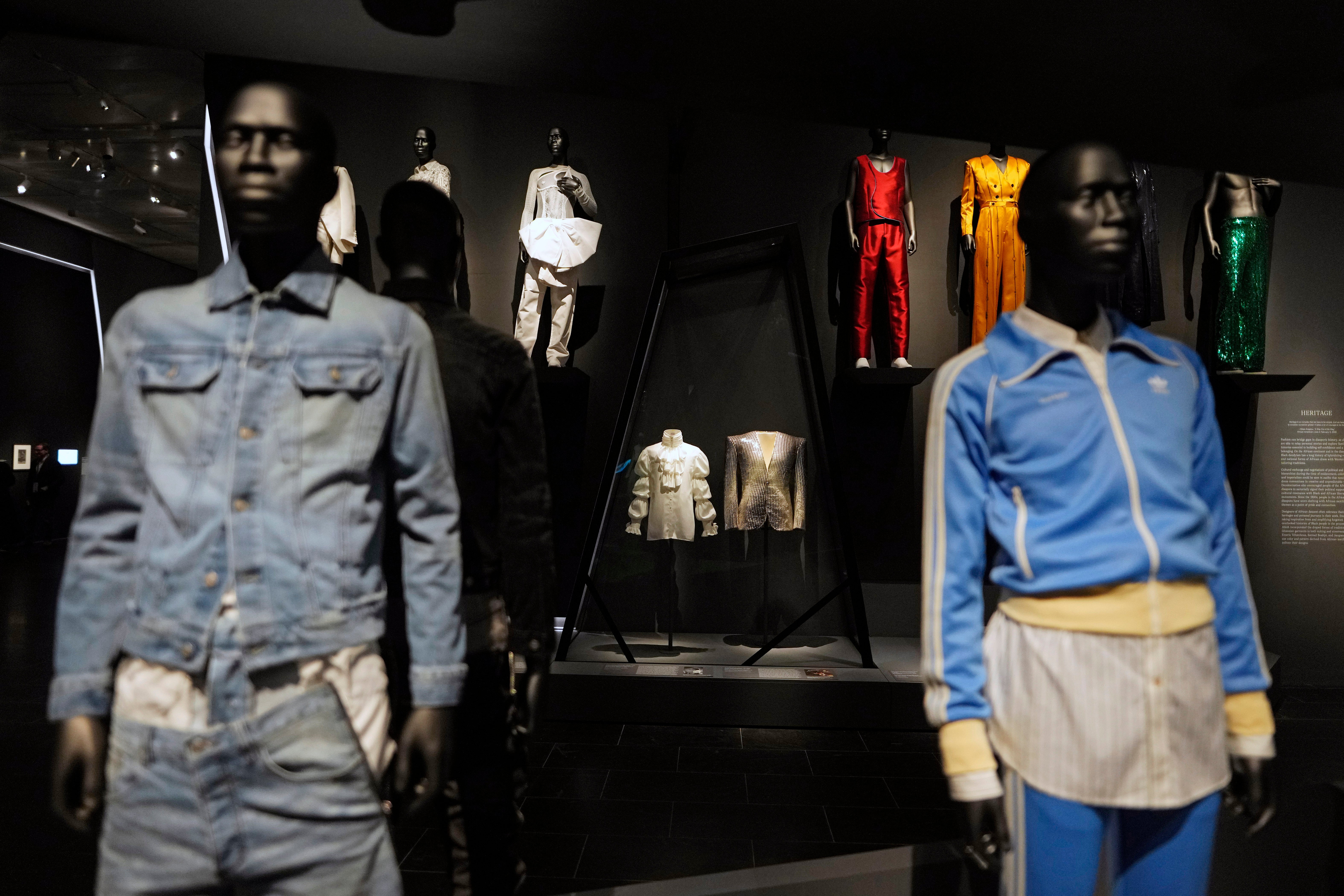 MODA-MET GALA-EXPOSICIÓN