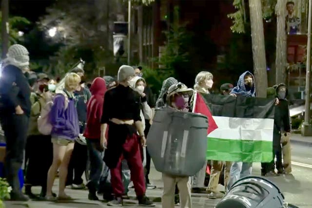<p>Protesters at the University Washington demonstration occupied the Interdisciplinary Engineering Building for six hours</p>