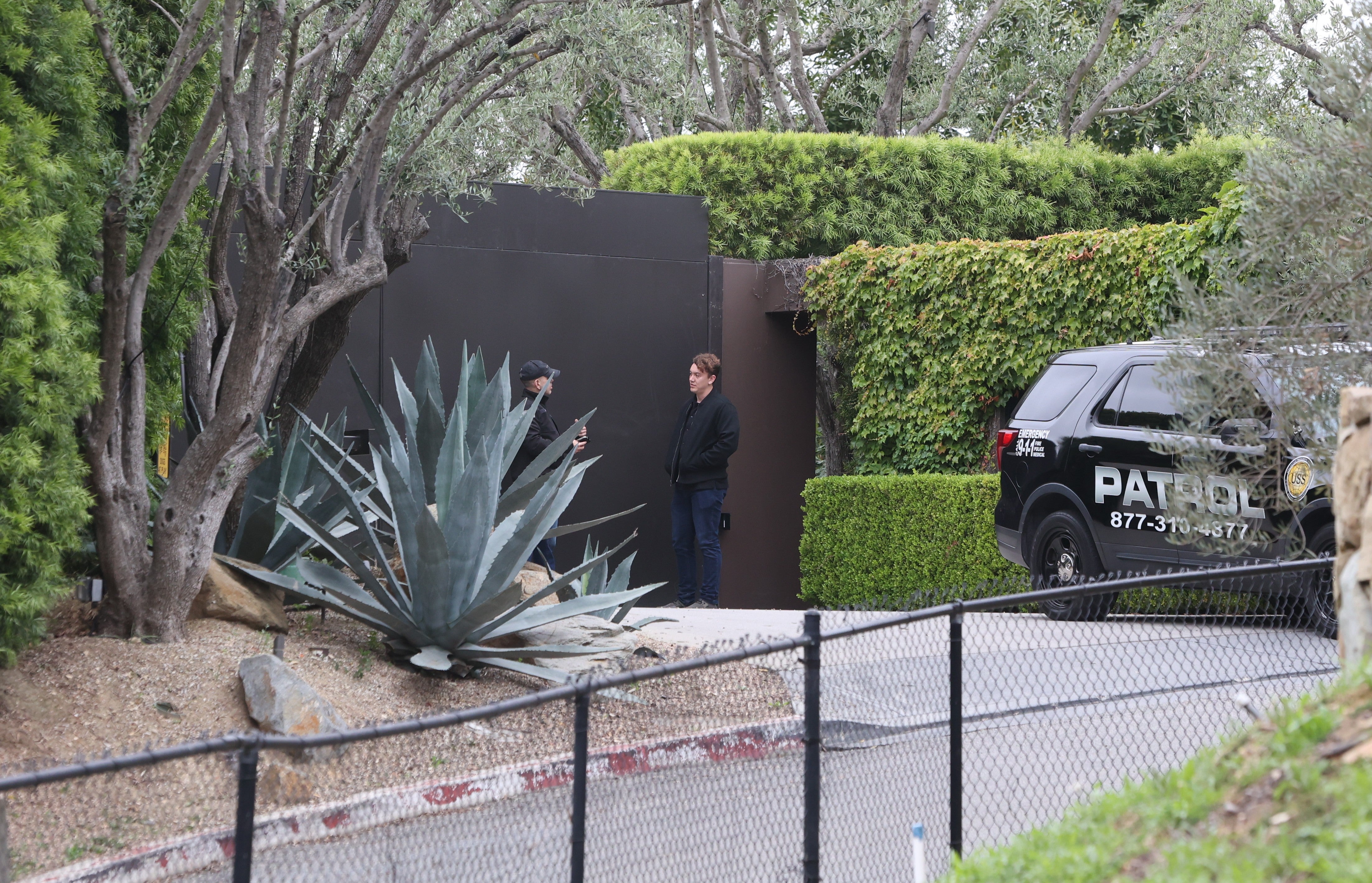 The scene outside Jennifer Aniston’s home on May 5, 2025 after a man crashed outside the front gate.