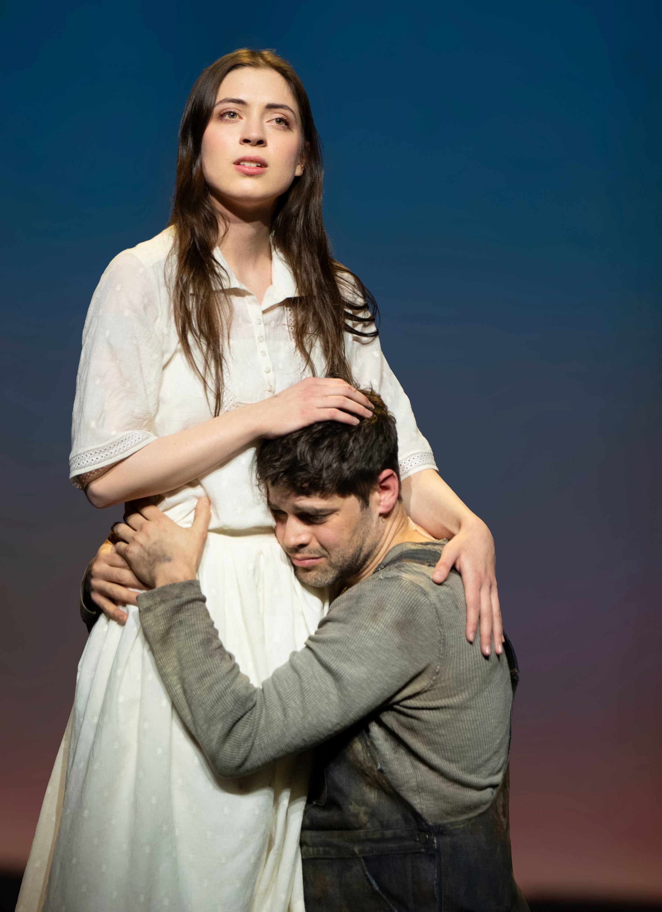 Theater - Lizzy McAlpine