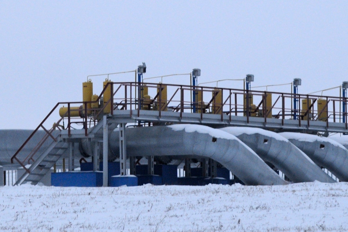 The EU seeks to halt Russian gas imports by the end of 2027 and ban new contracts already this year