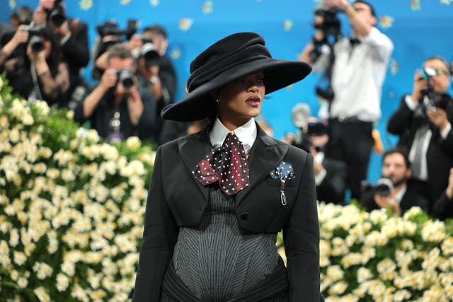 <p>Rihanna made her Met Gala 2025 red carpet arrival after hours of anticipation</p>