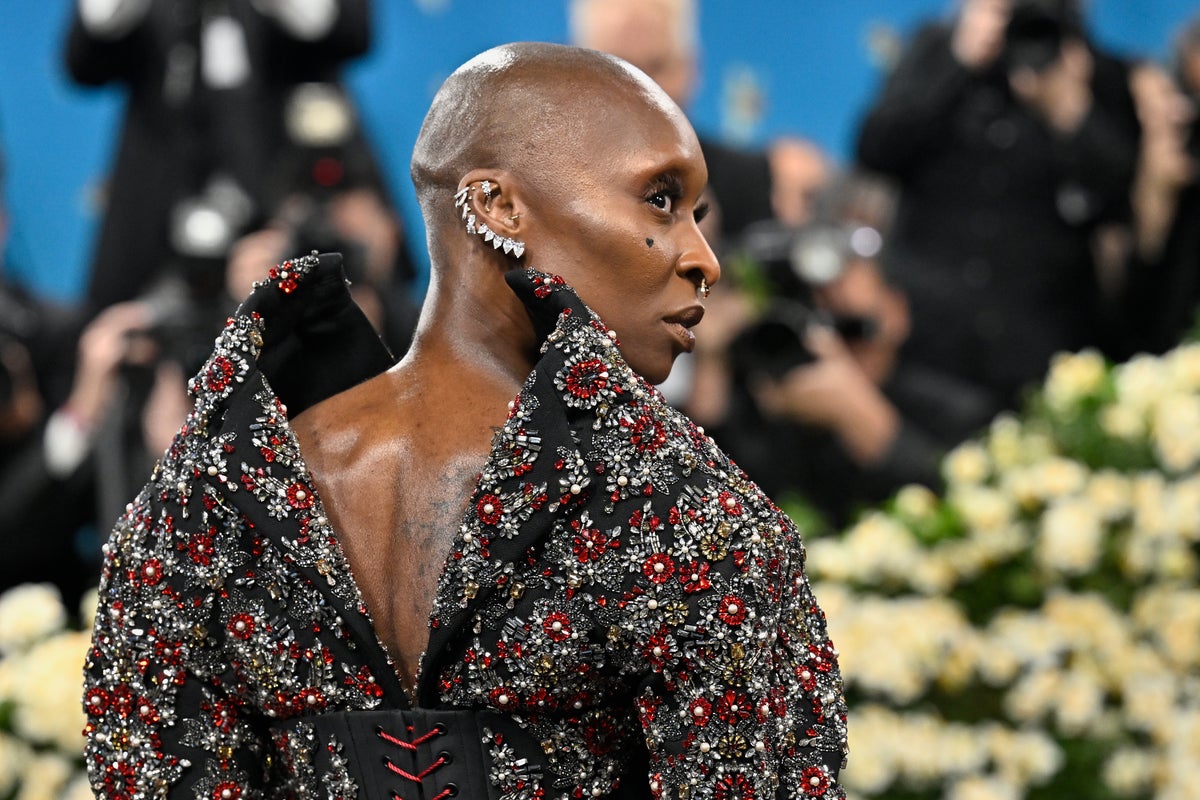 Cynthia Erivo to play all 23 roles in one-actor West End production of Dracula
