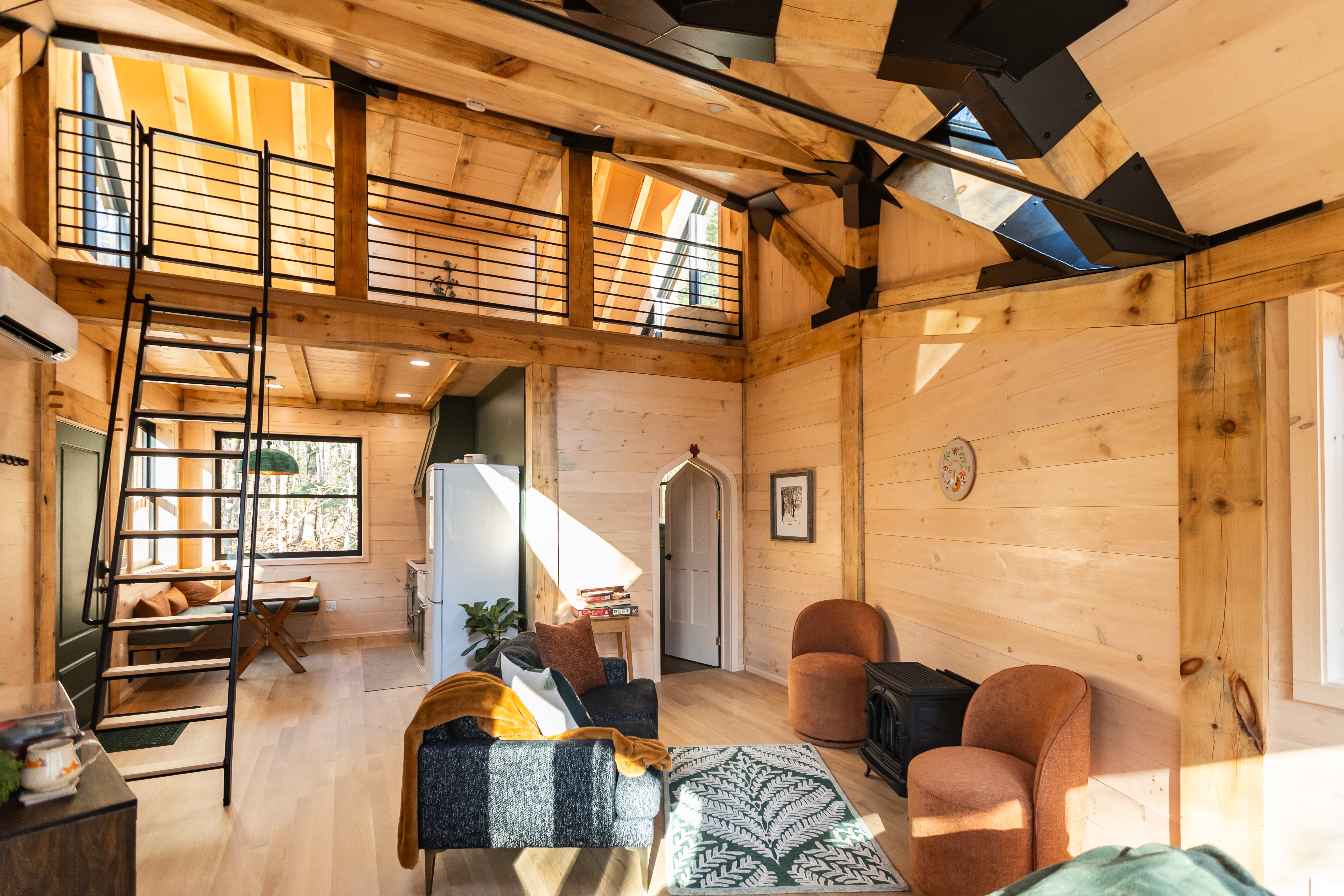 The Copperfox Treehouse sleeps four - and is set up best for a couple or a family with one to two kids