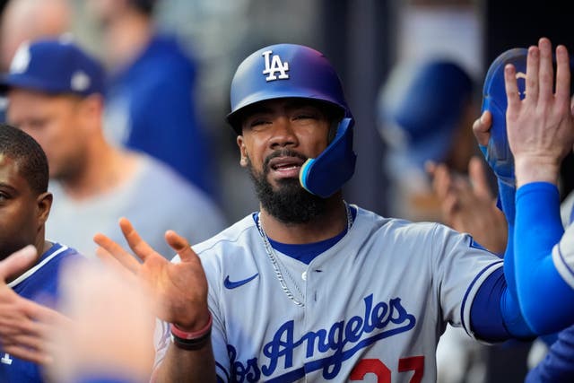 DODGERS BRAVOS