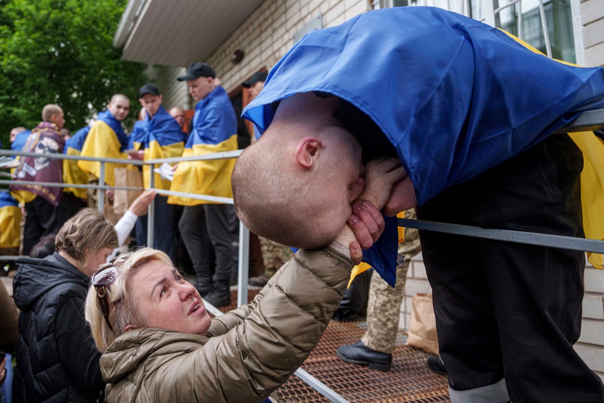 PHOTO COLLECTION: Russia Ukraine POW Exchange