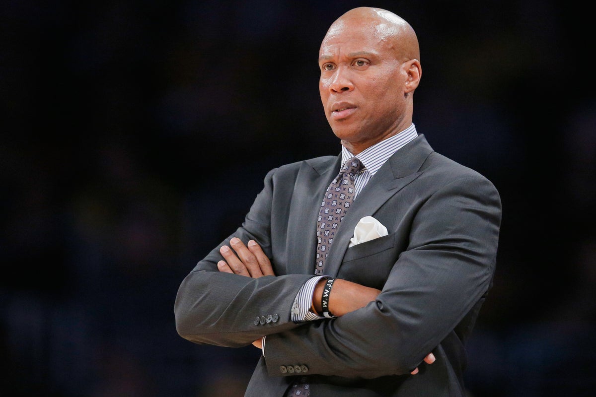 Lawsuit accuses former Los Angeles Lakers star Byron Scott of sexually assaulting teen girl in 1987