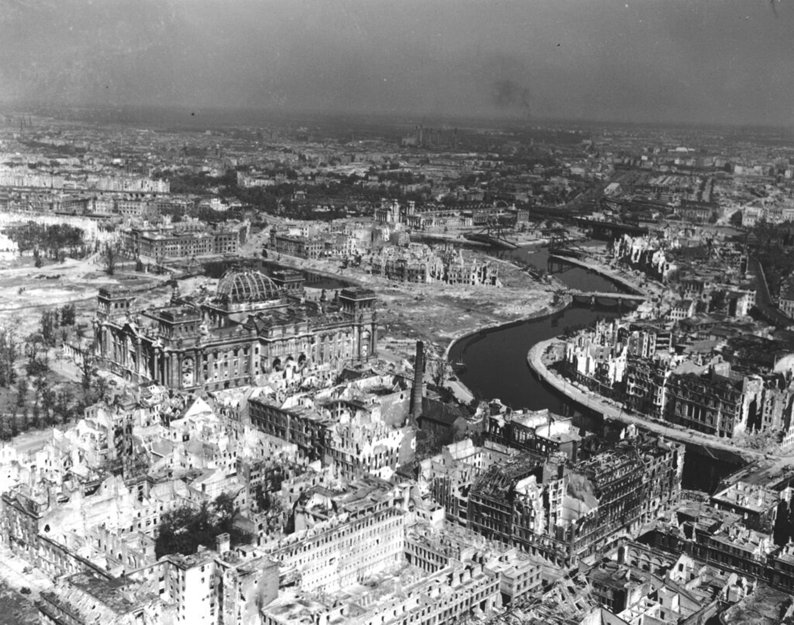 BERLÍN-TRANSFORMACIÓN