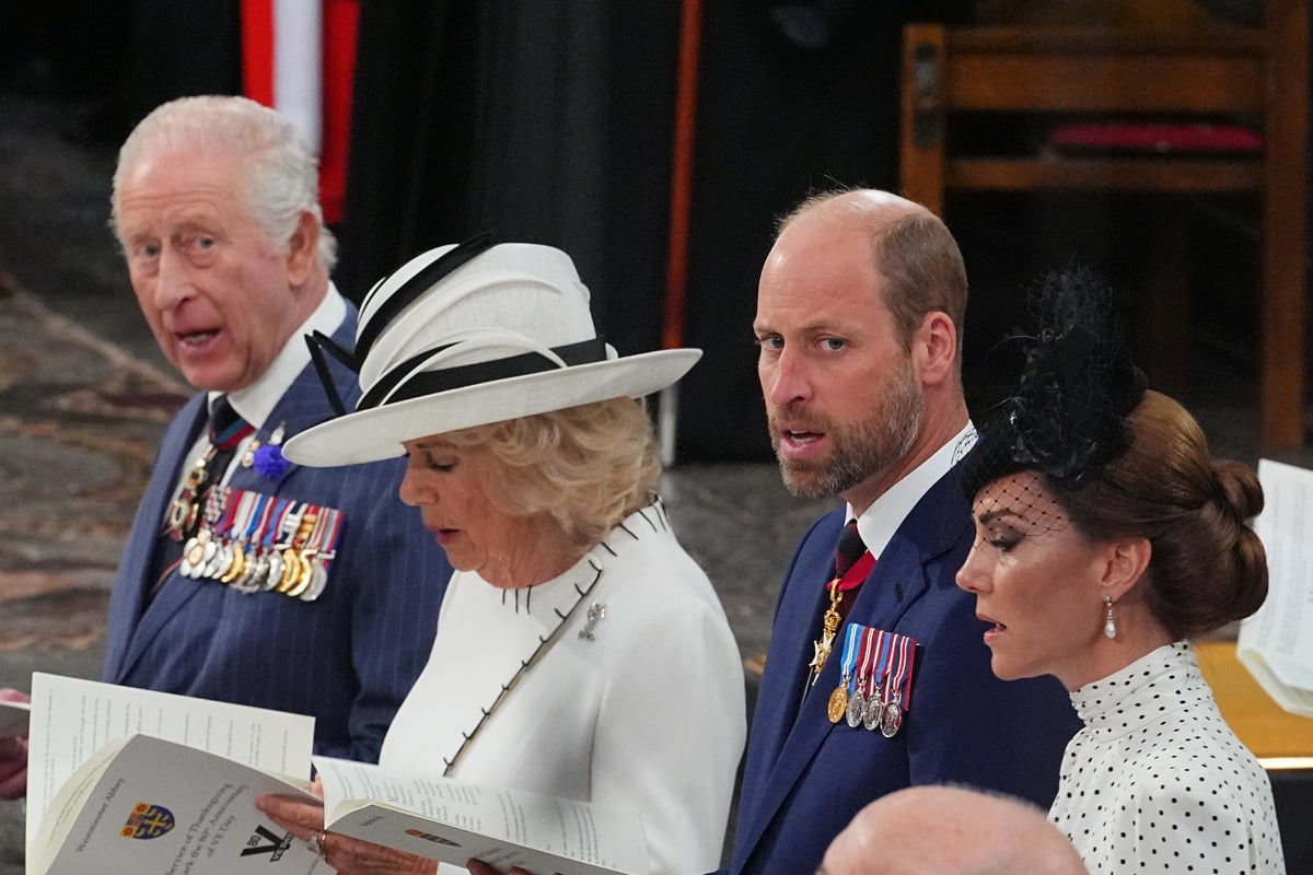 King and Starmer join veterans at service to mark 80th anniversary of VE Day
