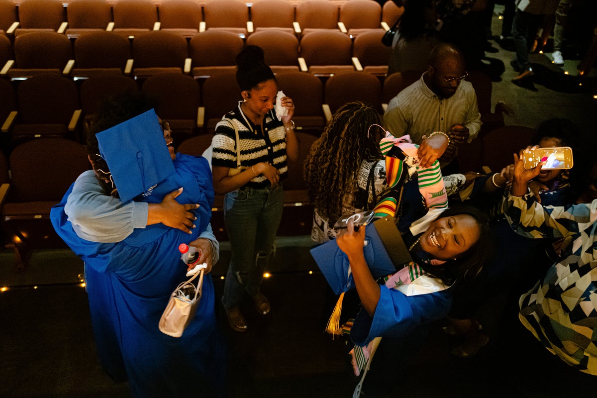 Trump's anti-DEI push doesn't stop Black Kentucky grads from holding an off-campus celebration