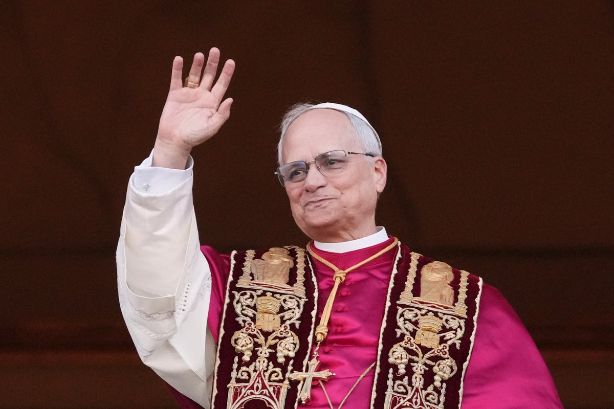 https://static.independent.co.uk/2025/05/08/18/APTOPIX_Vatican_Conclave_New_Pope_02031.jpg?width=1200&height=800&crop=1200:800