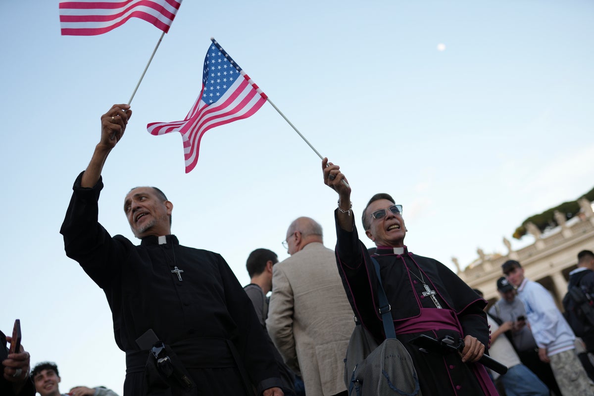 https://static.independent.co.uk/2025/05/08/21/APTOPIX_Vatican_Conclave_New_Pope_72134.jpg?width=1200&height=800&crop=1200:800