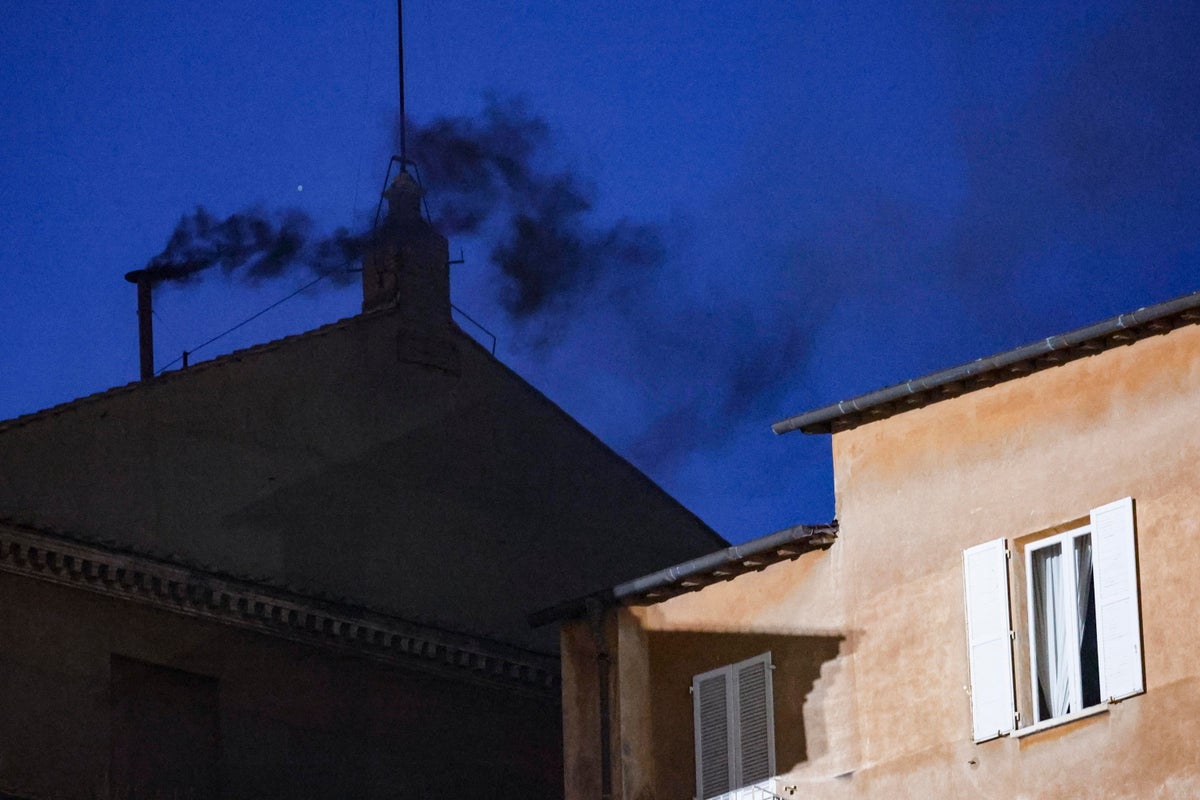 The secret ingredients that turn the conclave smoke black or white