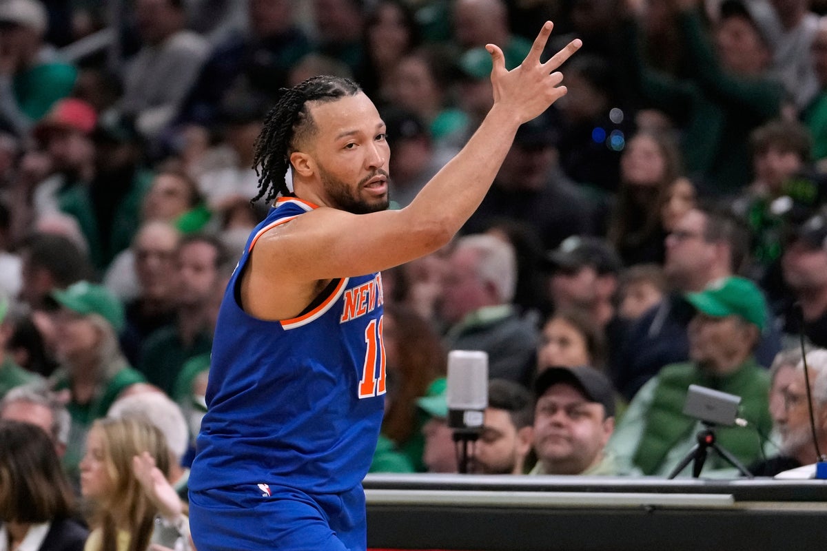 Pope Leo XIV brings hope to Chicago sports fans, and the Knicks for their Villanova ties