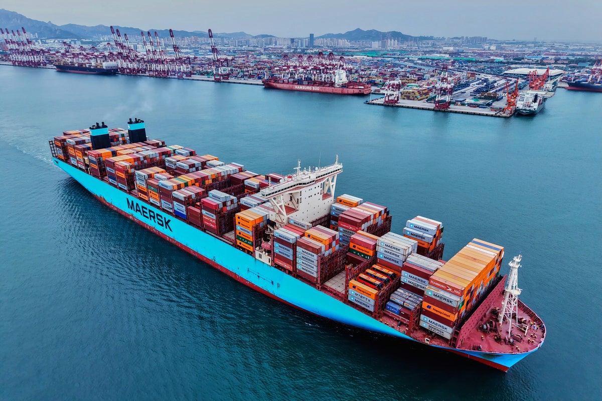 China's exports rose 8% in April as new US tariffs took effect