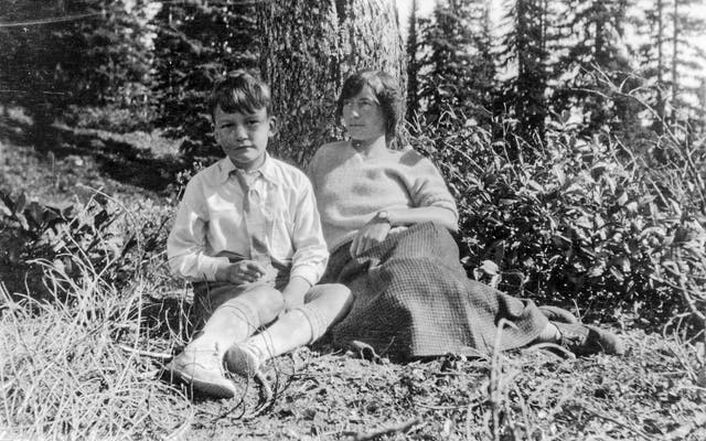 <p>A young J.B. Wood and his mother pictured in Canada in 1923</p>