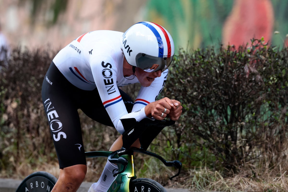 Giro d’Italia LIVE: Brilliant Josh Tarling wins stage two time-trial as Primoz Roglic takes pink jeresy