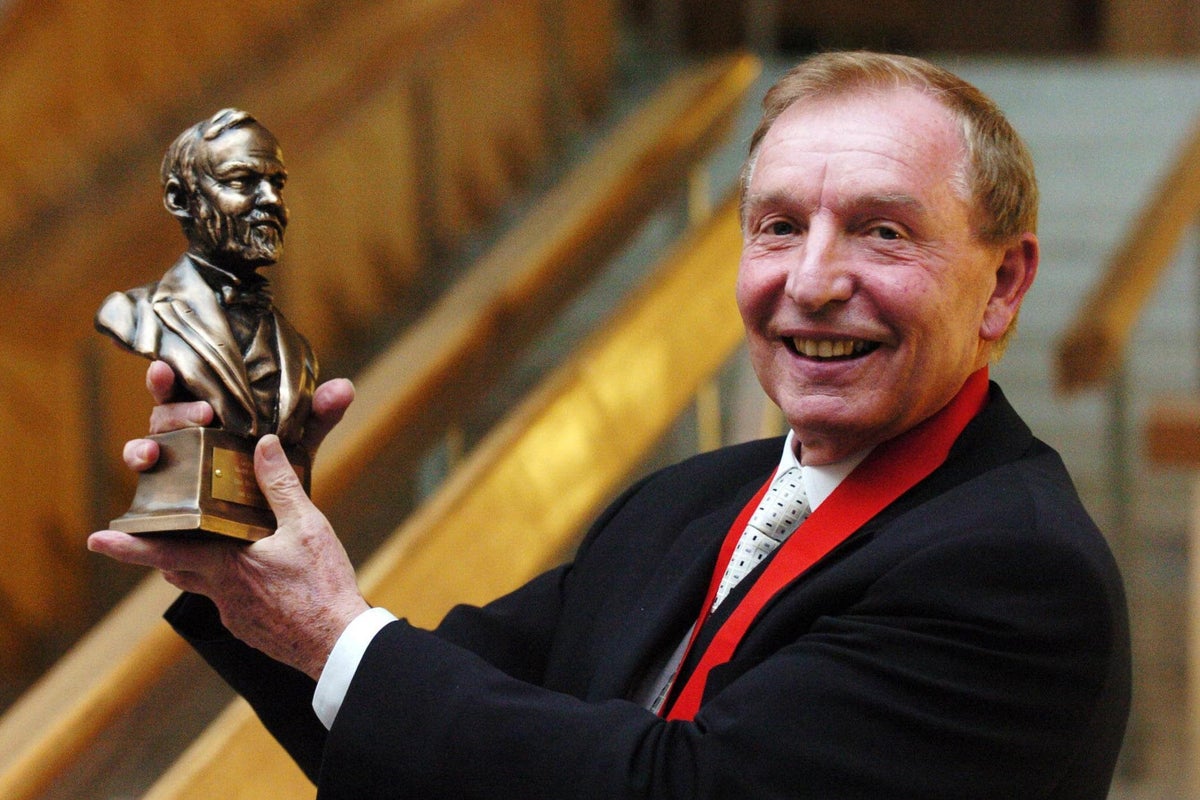 John Swinney leads tributes after Kwik Fit founder Sir Tom Farmer dies aged 84