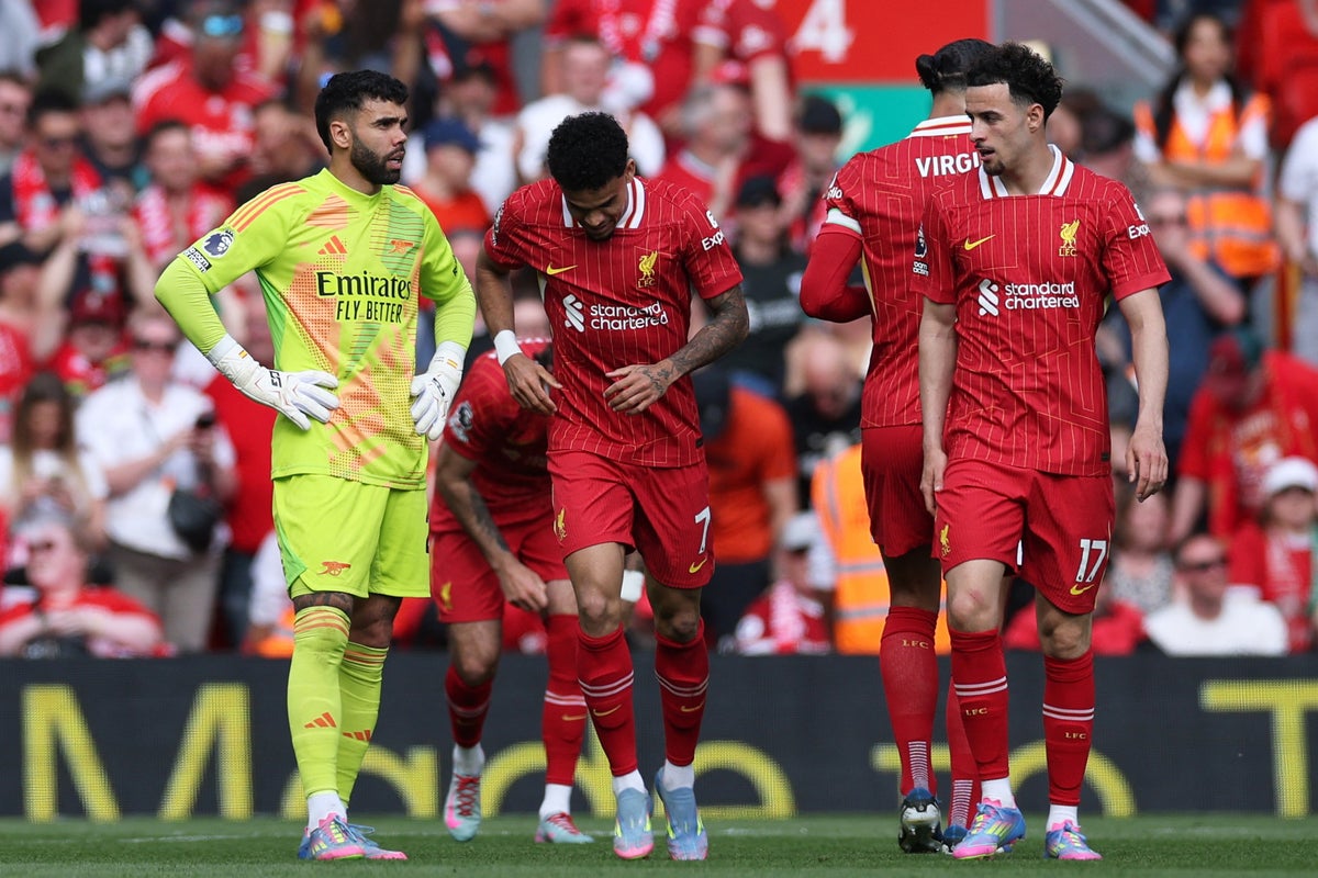 Liverpool vs Arsenal LIVE: Premier League champions score twice in a minute to lead