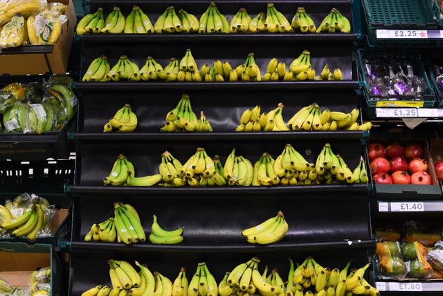<p>Consumers and businesses are being urged to choose bananas certified as Fairtrade</p>