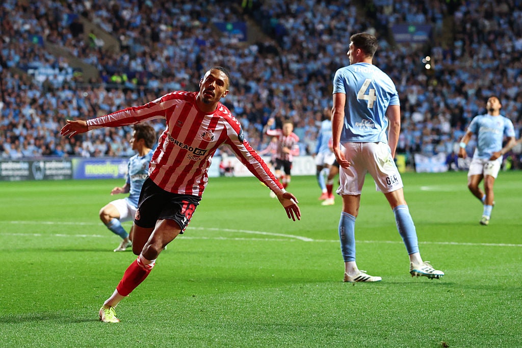 Wilson Isidor of Sunderland celebrates scoring his team’s goal in the first leg