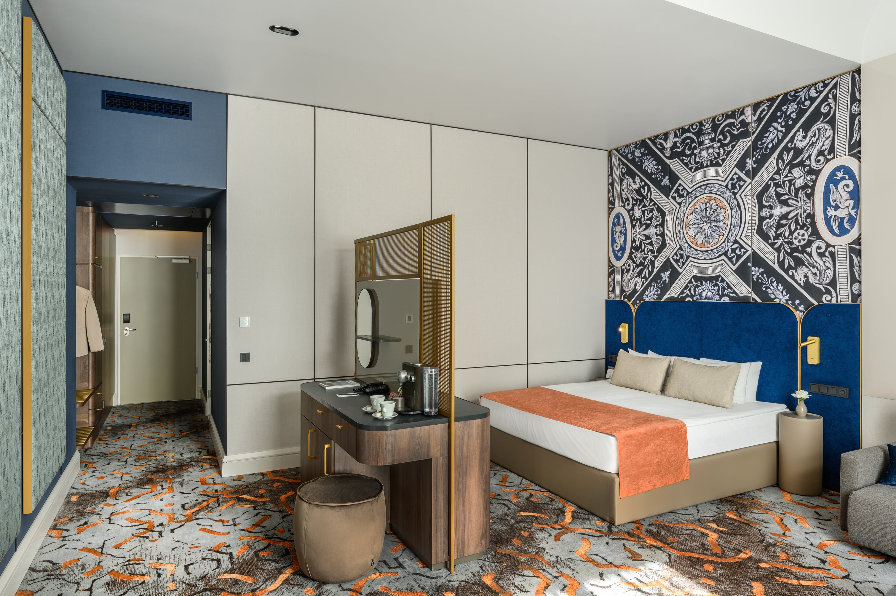 This former townhouse blends modern design with traditional features