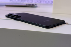 Samsung’s new Galaxy phone is razor thin, but will it affect performance?