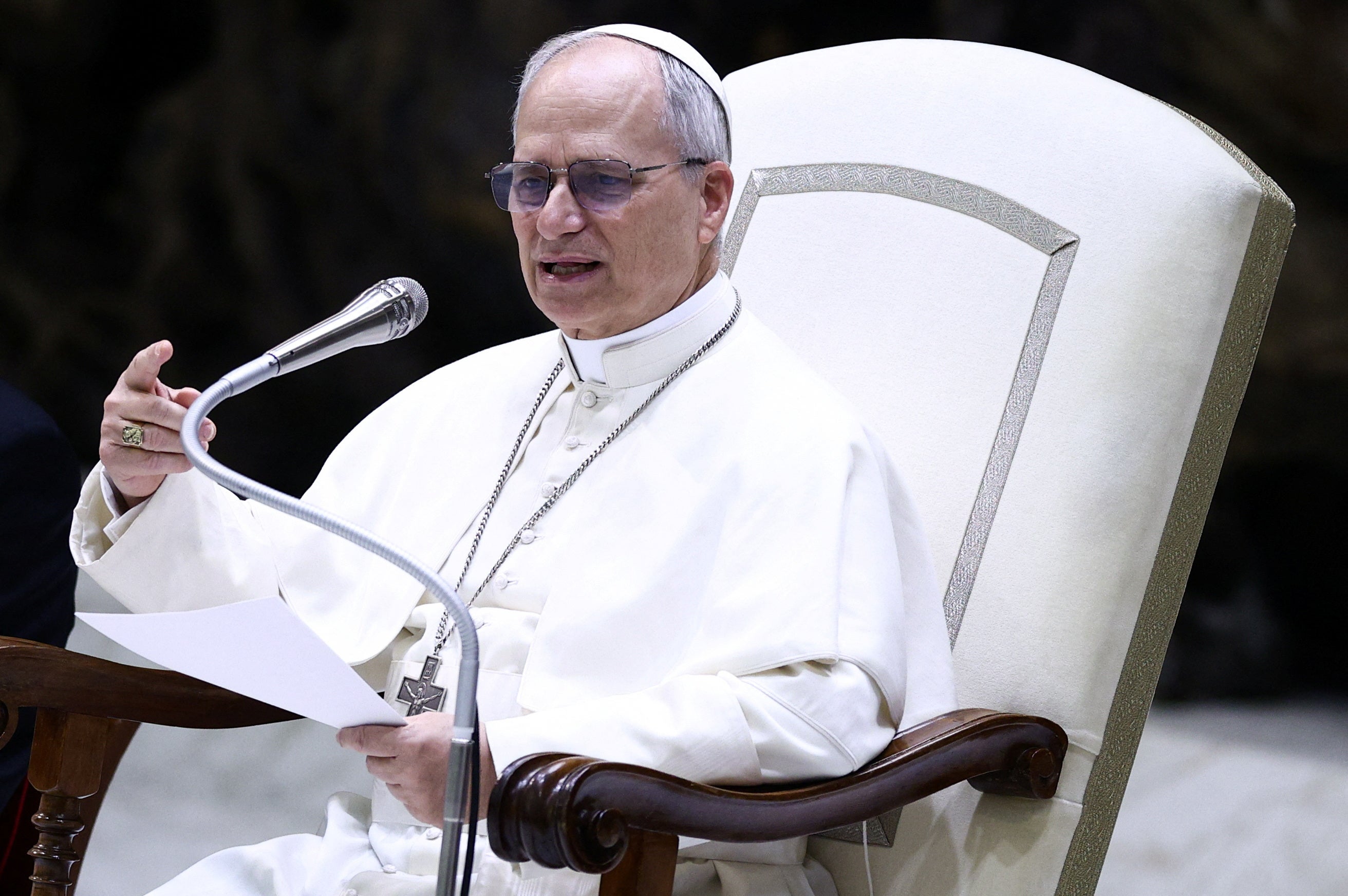 Pope Leo called on the world to 'disarm words'