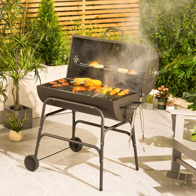 <p>The key ingredient for this smoky affair is choosing the right BBQ to suit your needs</p>