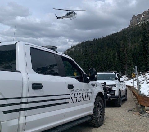 Four men plummeted around 400 feet while descending a steep gully in the area of North Early Winters Spire, Washington at the weekend