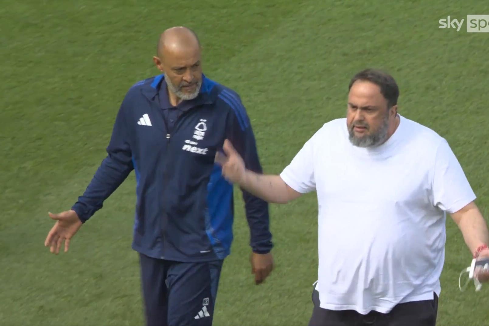 Nottingham Forest manager Nuno Espirito Santo and club owner Evangelos Marinakis remonstrating after the Leicester draw at the City Ground (Sky Sports/X)