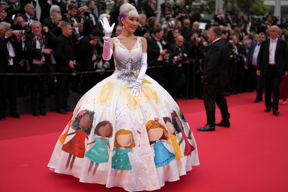 PHOTO COLLECTION: Cannes Red Carpet Day One