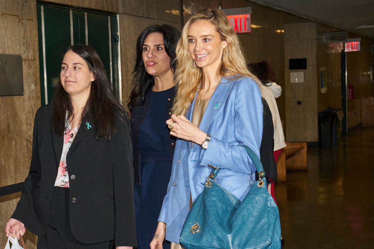 Ex-model testifying that Harvey Weinstein sexually assaulted her questioned about private journal