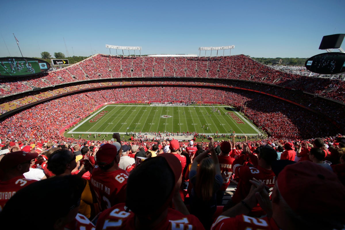 Missouri House backs new stadium incentives to try to keep the Chiefs and Royals