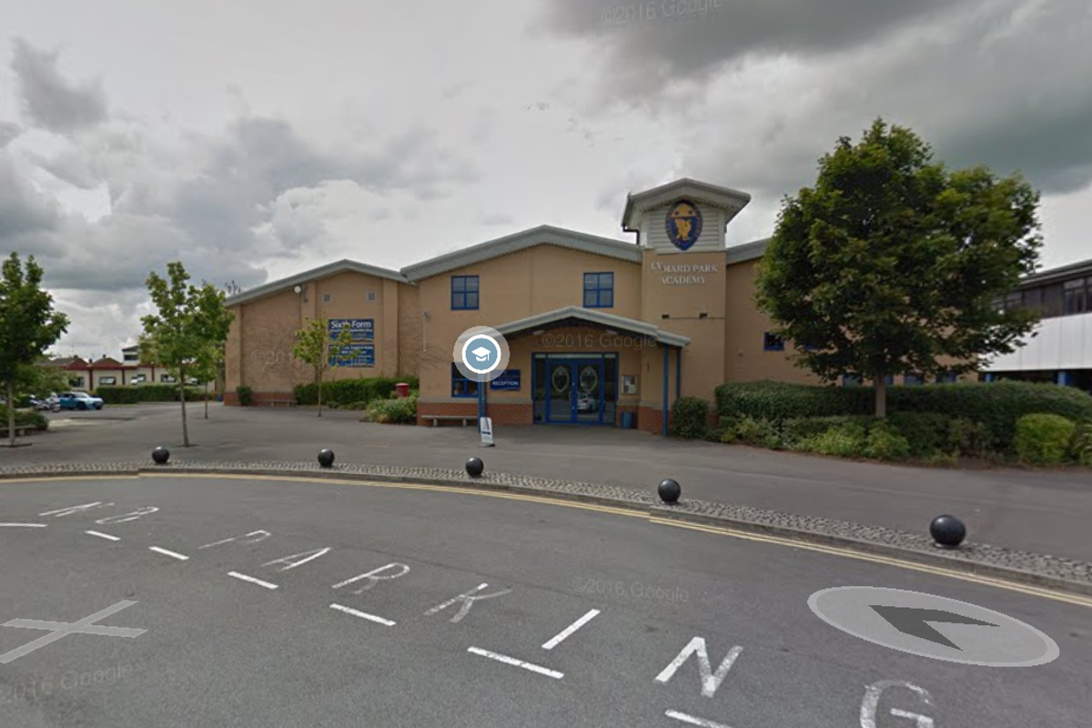 Children evacuated from Swindon school after threats of ‘suspicious package’