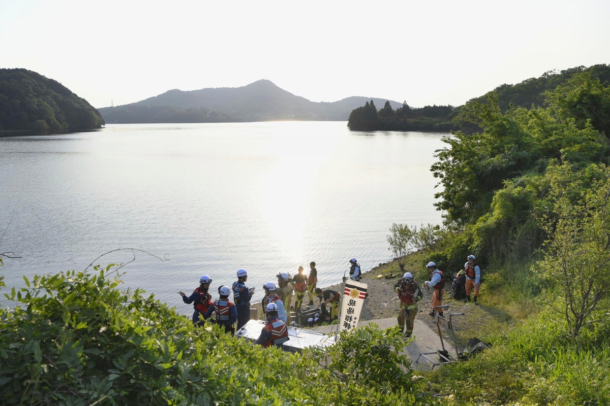 2 crew members missing after a military training plane crashes in central Japan