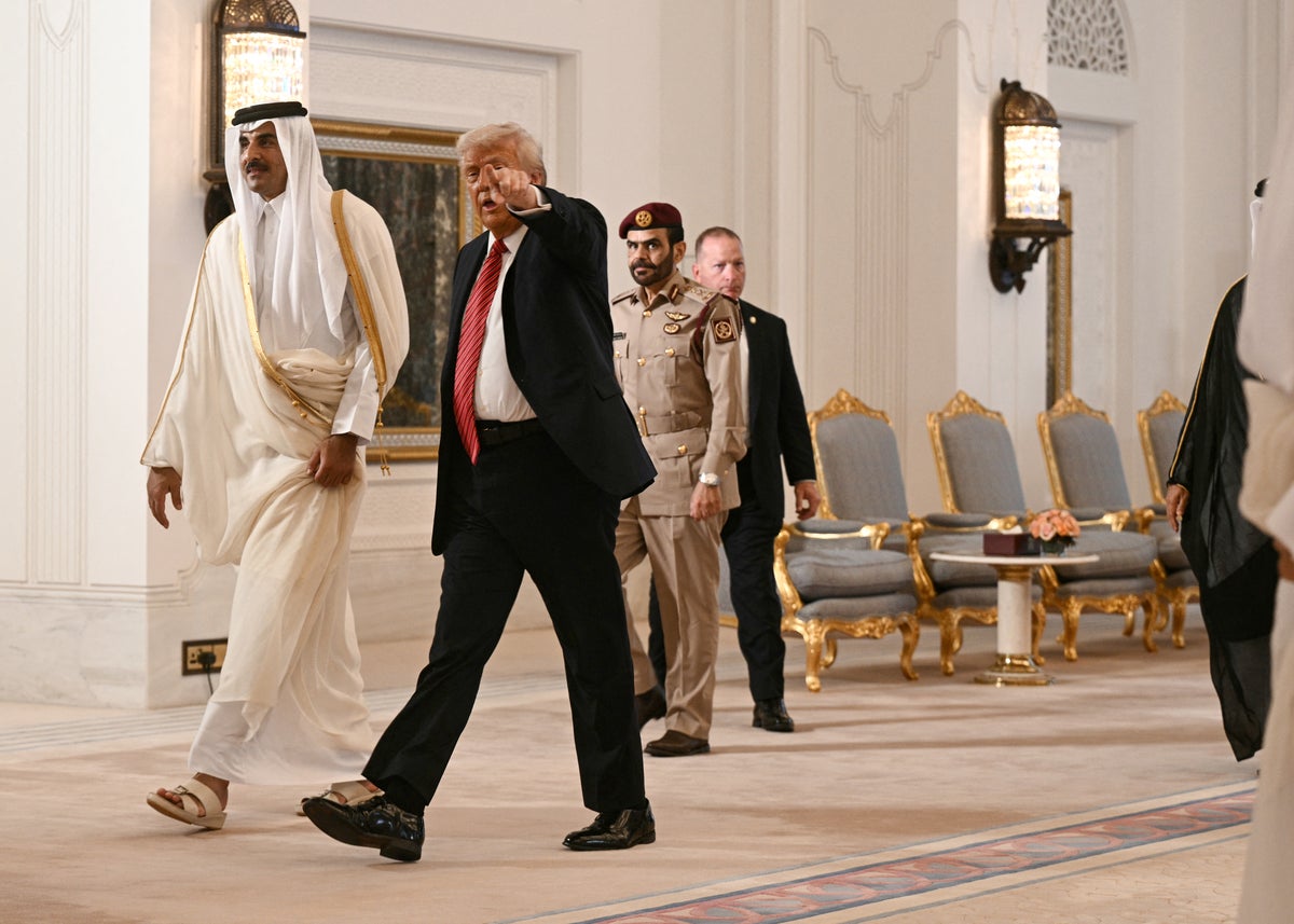 Trump signs $200bn Qatar deal after hailing meeting with Syria’s ‘young, attractive’ president in Middle East tour: Live