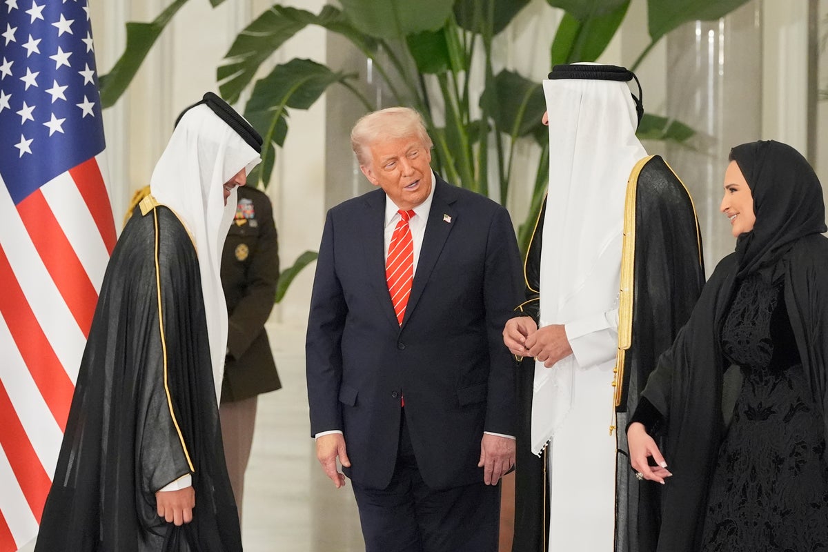 Trump signs $200bn Qatar deal after hailing meeting with Syria’s ‘young, attractive’ president in Middle East tour