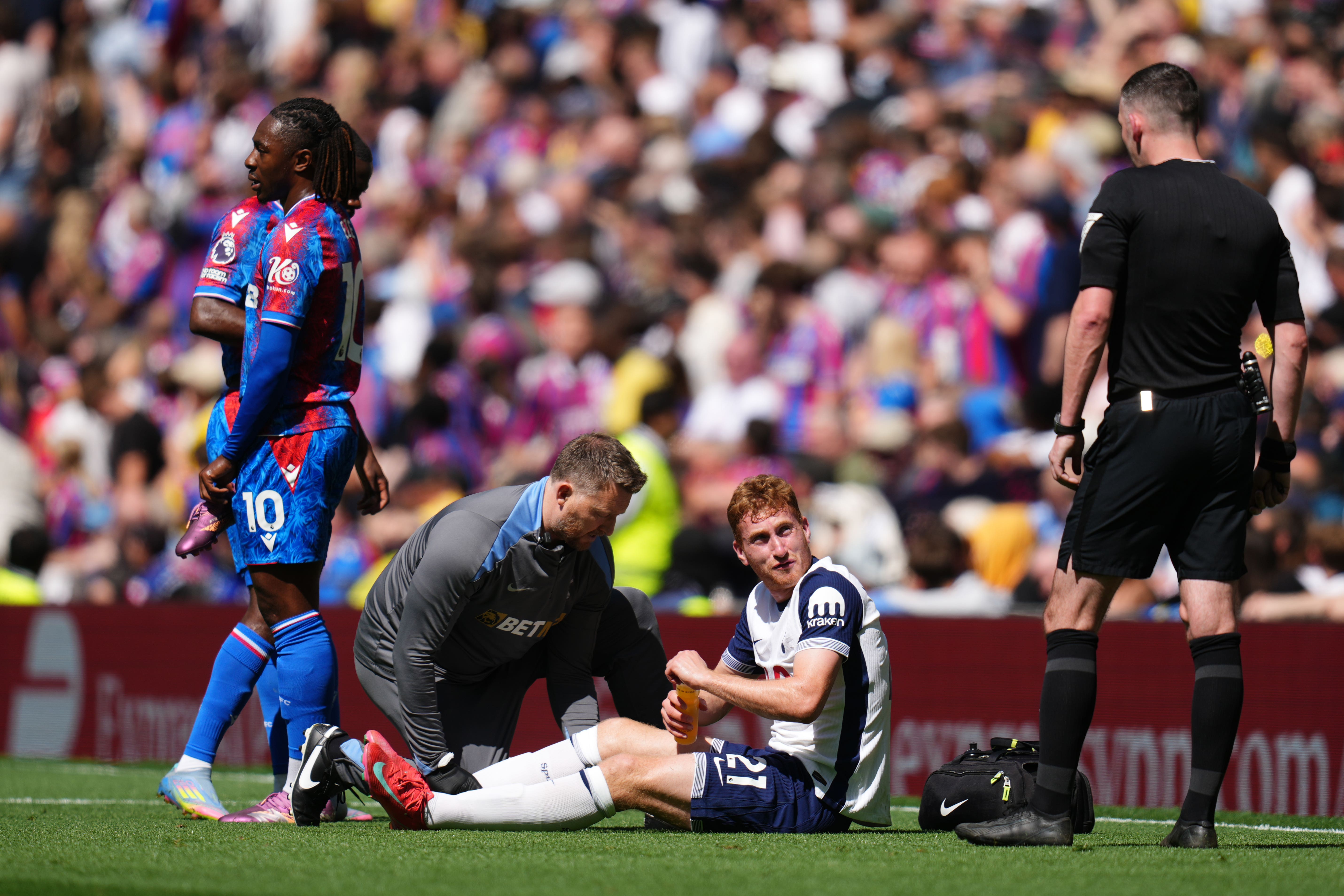 Tottenham’s Dejan Kulusevski ruled out of Europa League final after knee surgery